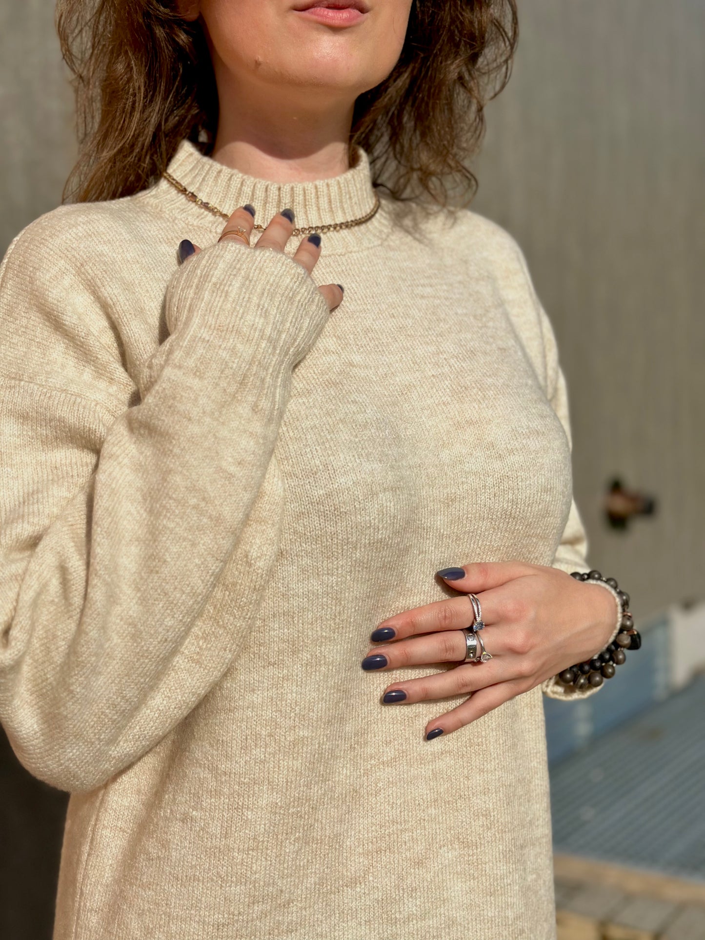 Silta džemperkleita ar izgriezumu